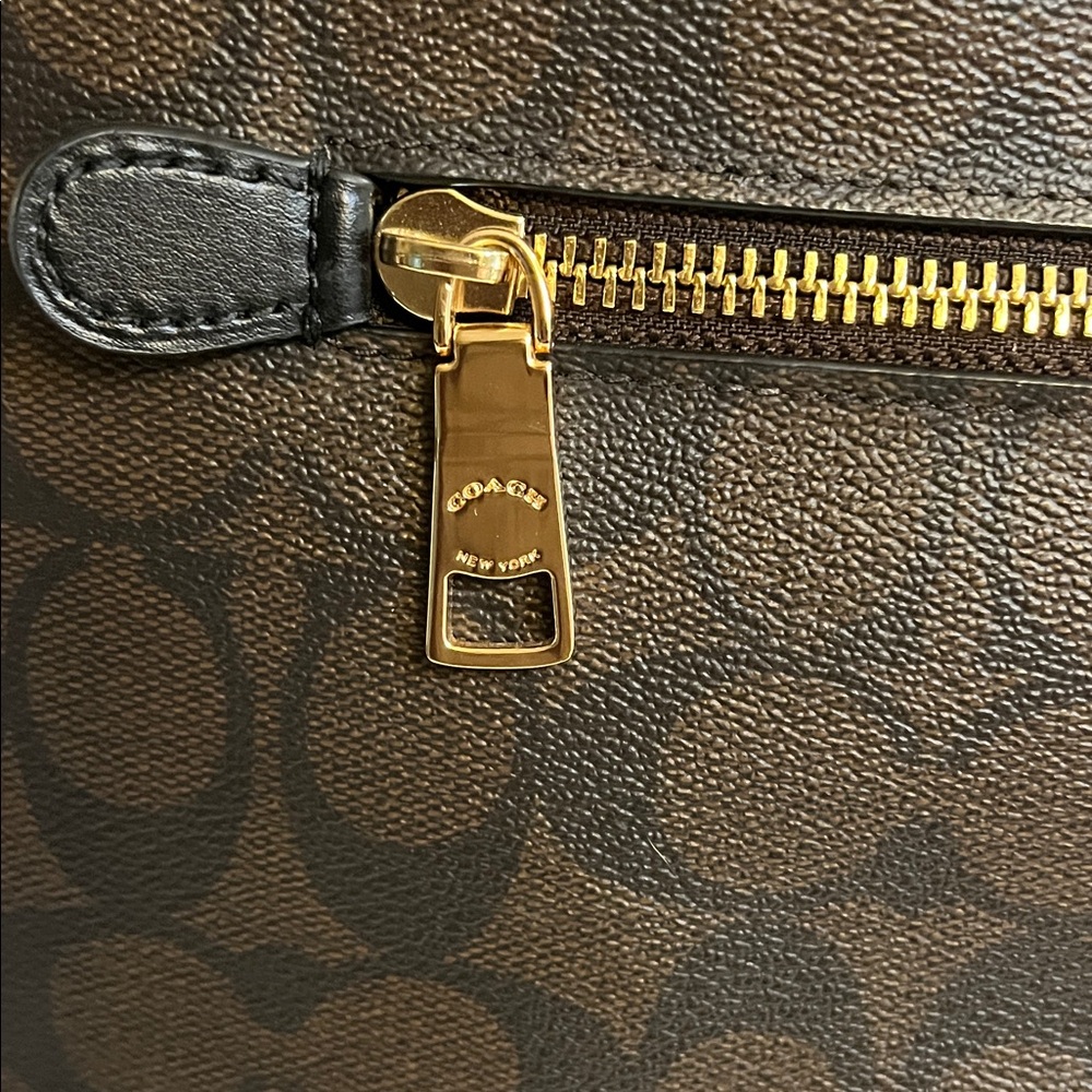 Coach Signature Black and Brown Tote - Picture 5 of 6